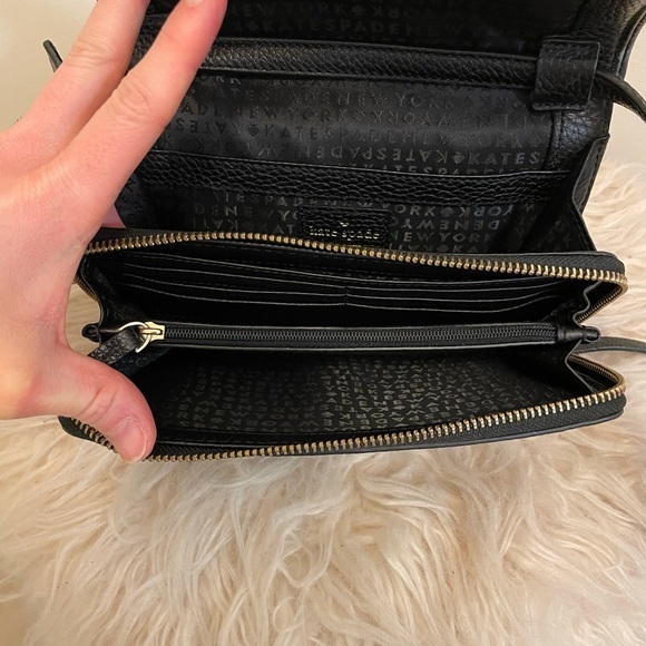 Kate Spade Chester Street Avie Crossbody bag - Picture 15 of 16